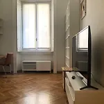 Апартаменты Monviso 35 , Cozy Милан